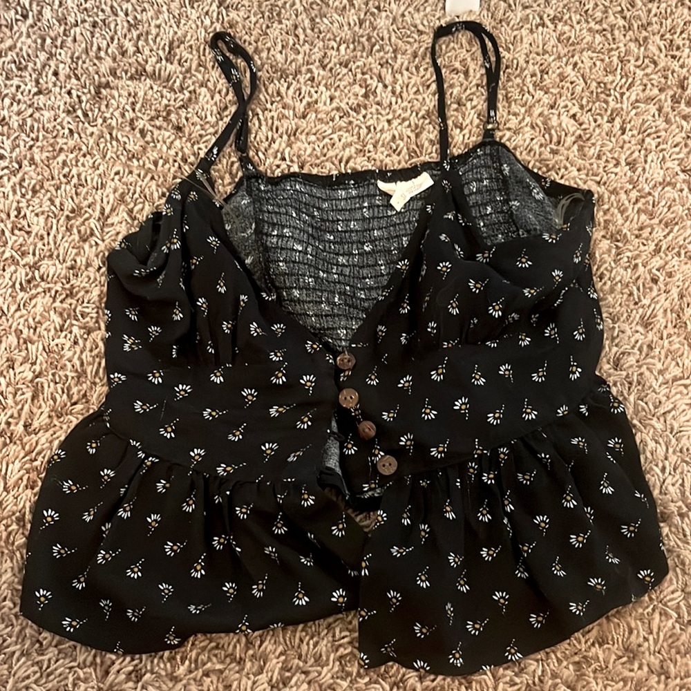black daisy/floral tank top